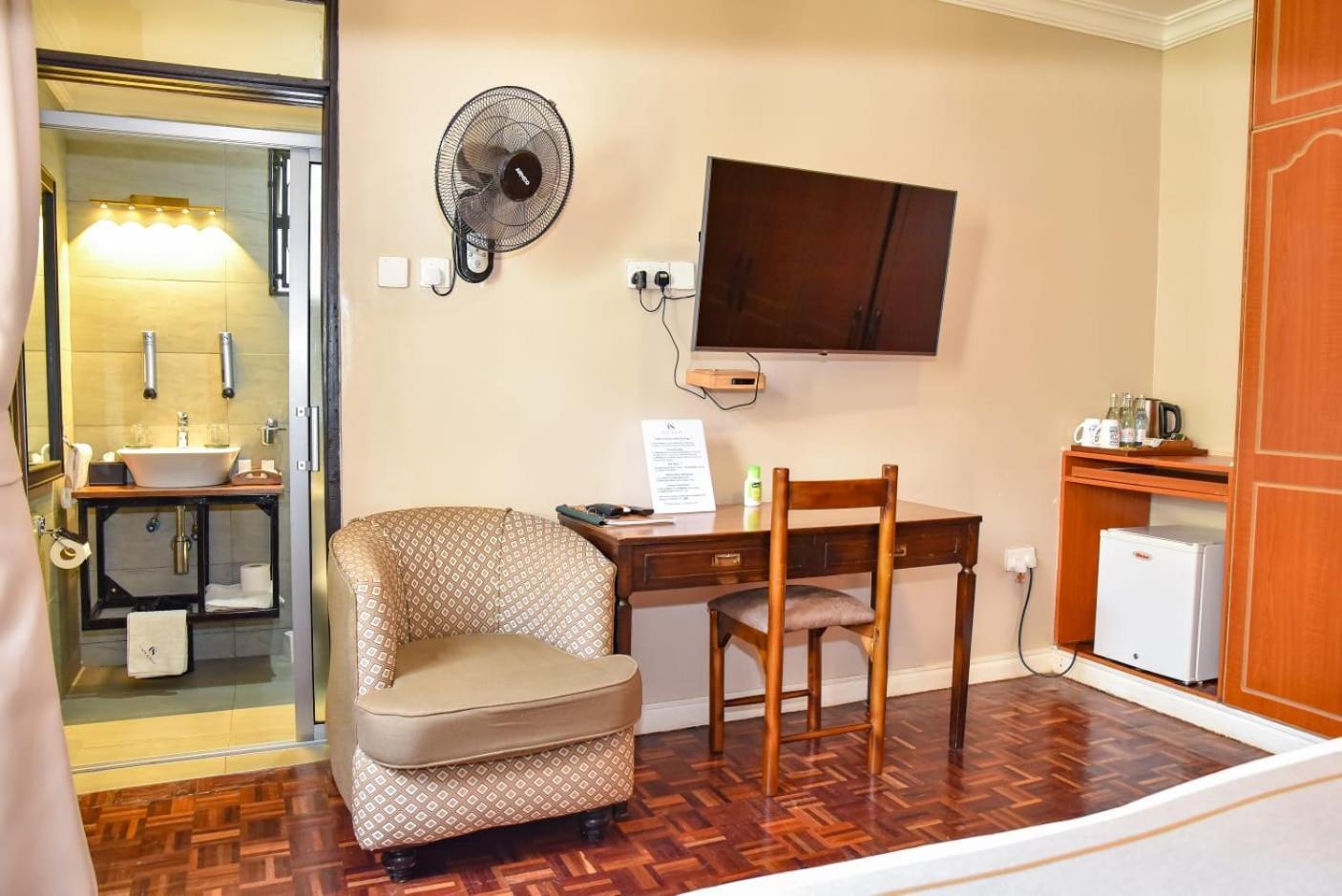 Cozy Stead Hotel Nairobi Buitenkant foto